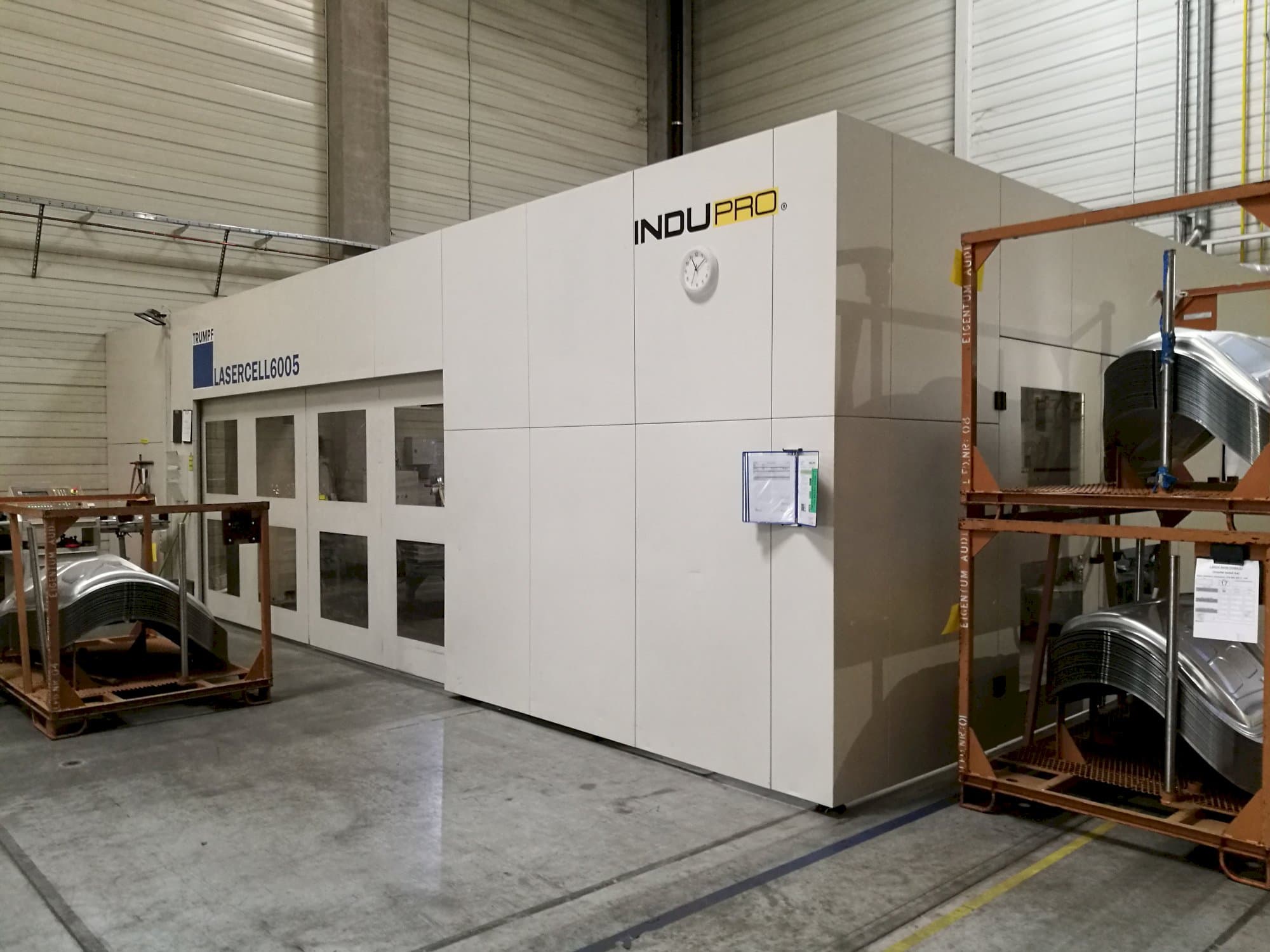 Koneen Trumpf oikea näkymä Lasercell 6005