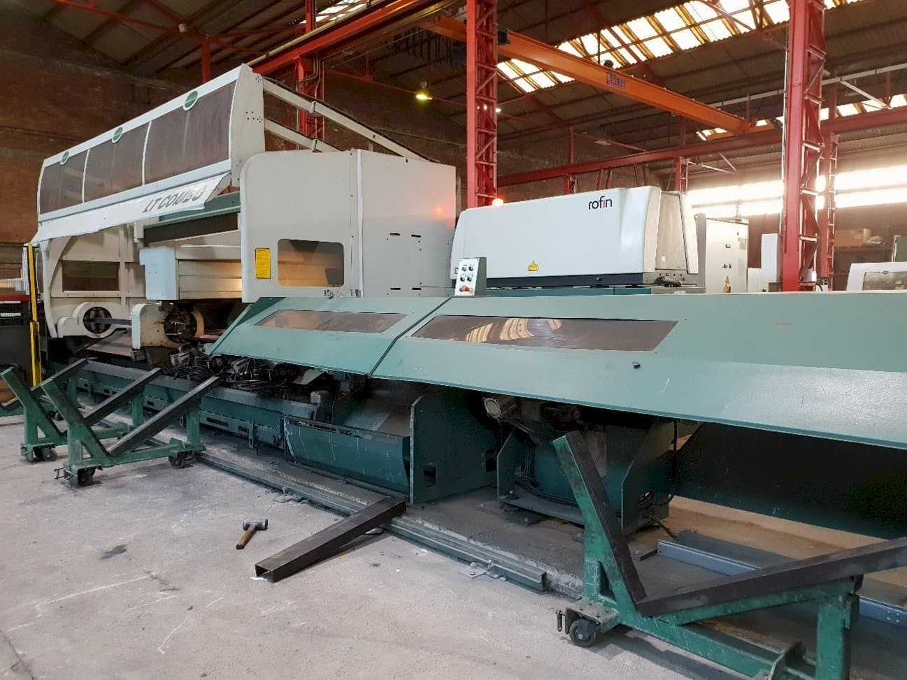 Koneen  BLM ADIGE-SYS LT COMBO vasemman sivun näkymä