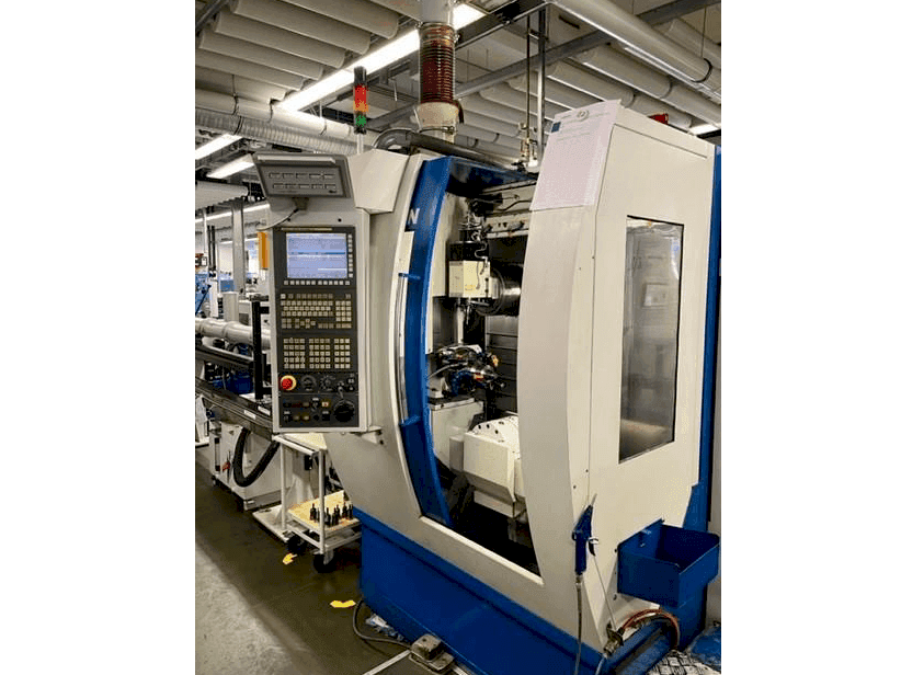 Koneen Willemin-Macodel W508MT etunäkymä