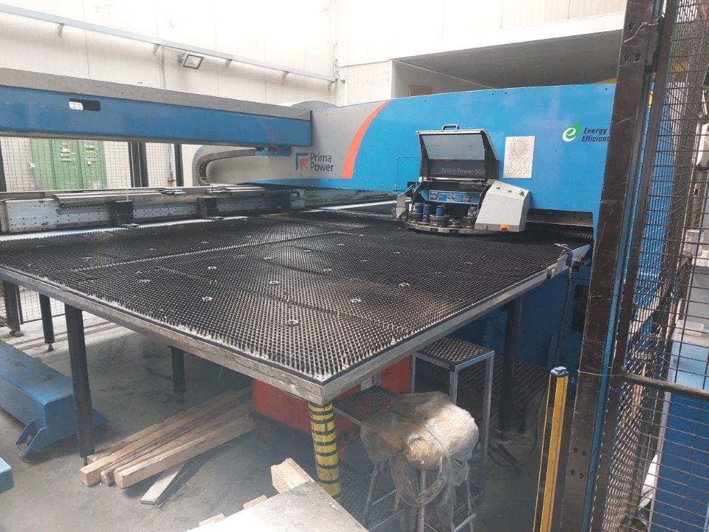 Koneen Prima Power SGe6 etunäkymä