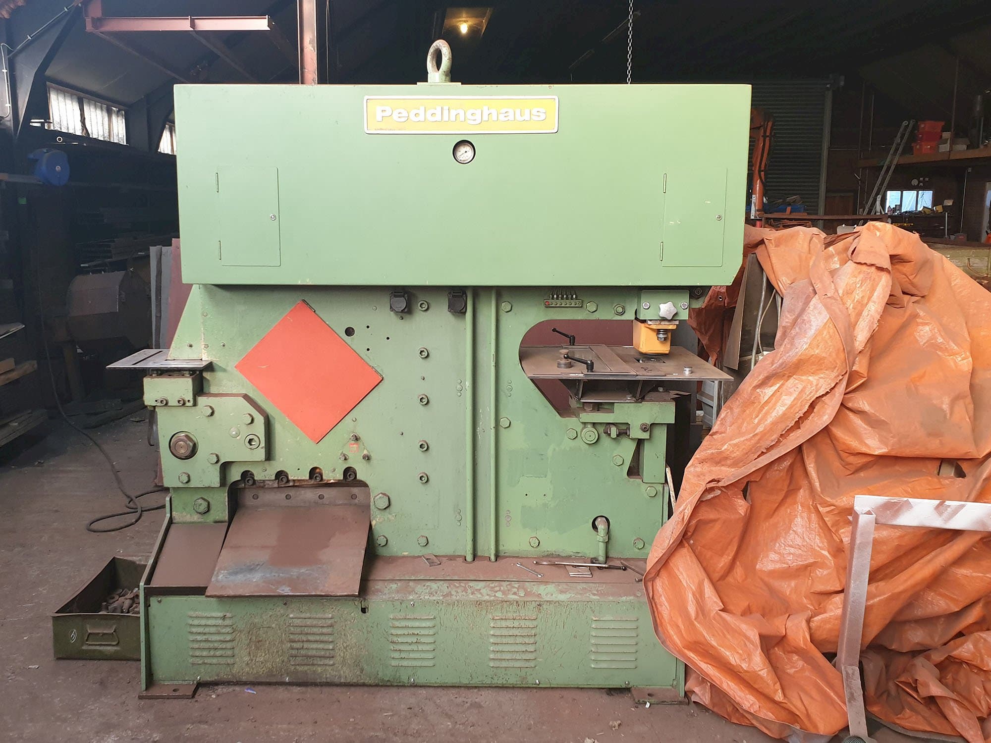 Koneen Peddinghaus etunäkymä Peddimaster 110/170