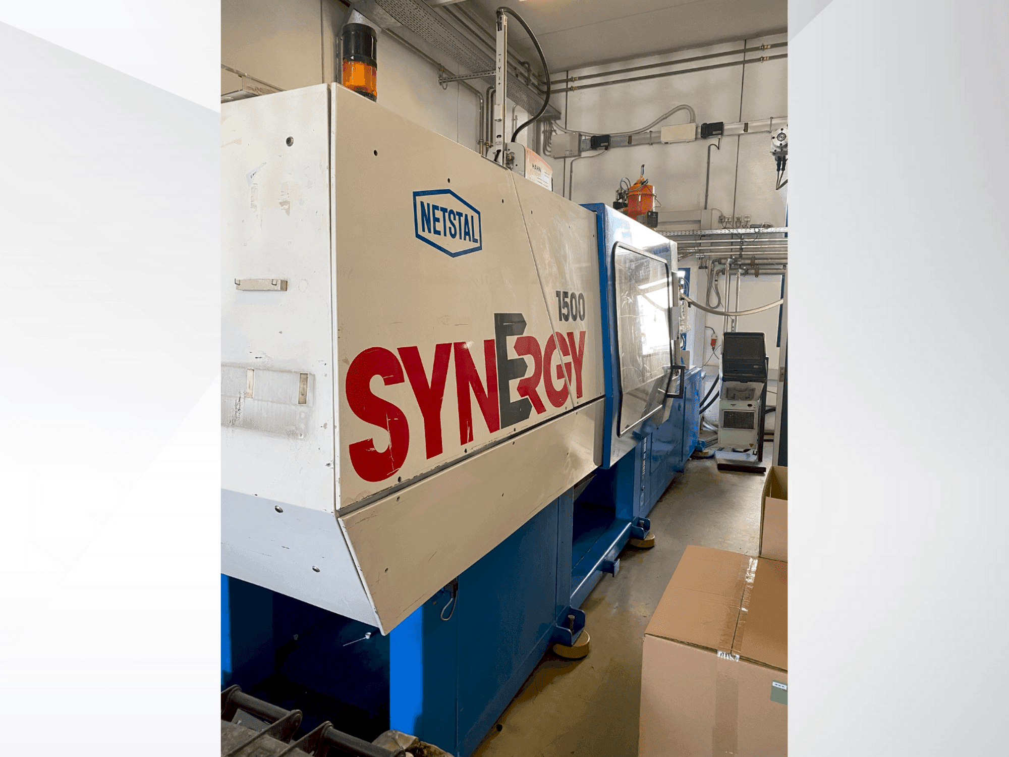 Koneen Netstal S-1500-900 etunäkymä