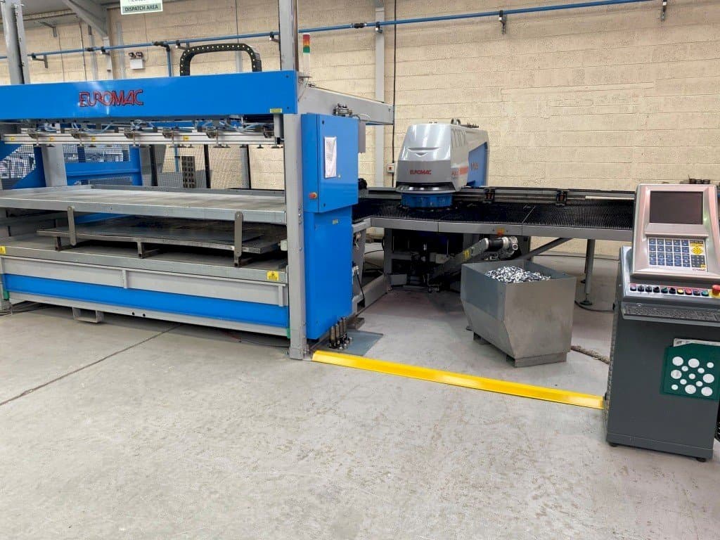 Koneen Euromac MTX Flex 12 Hybrid etunäkymä