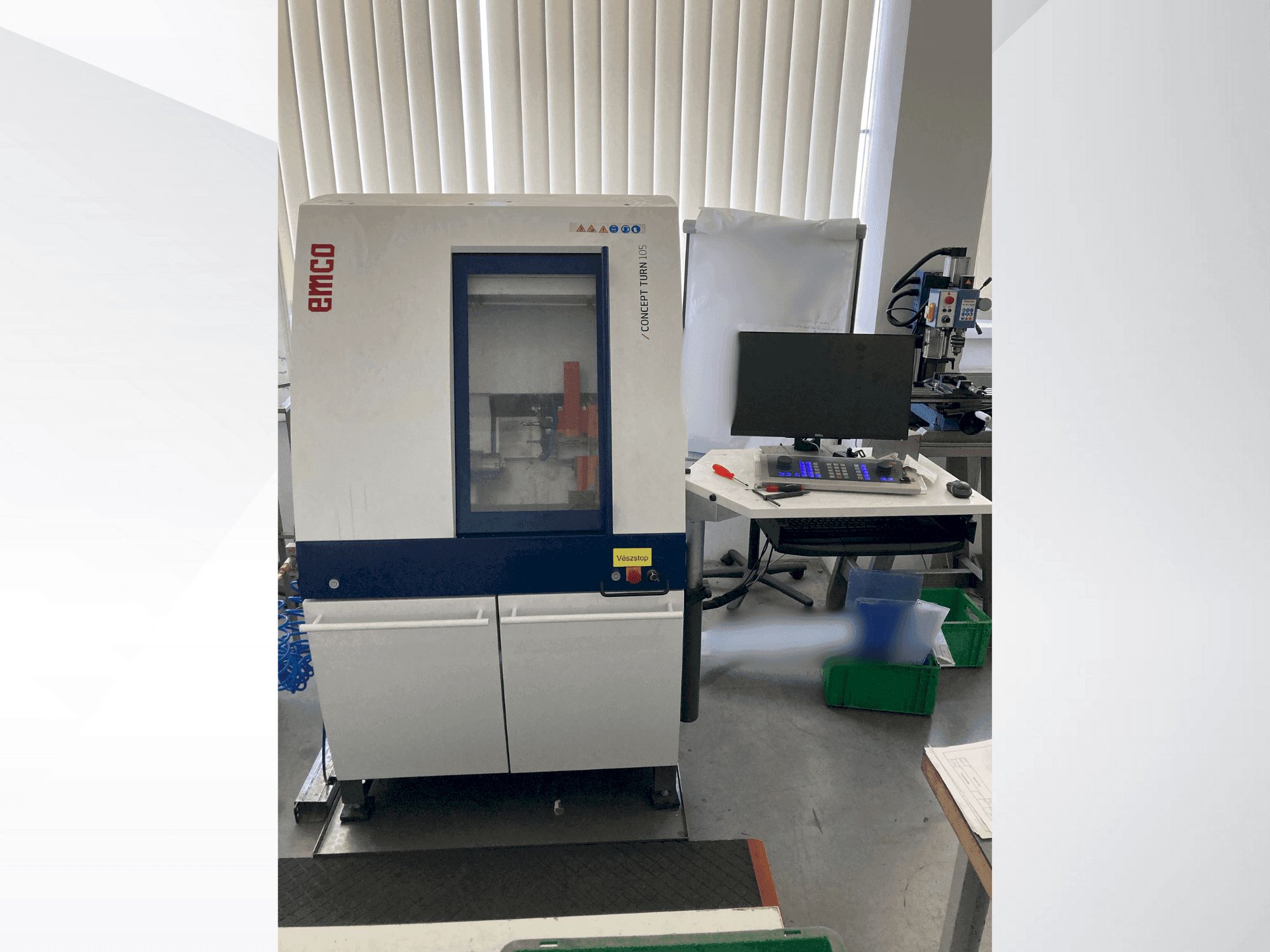 Koneen EMCO Concept Turn 105 etunäkymä