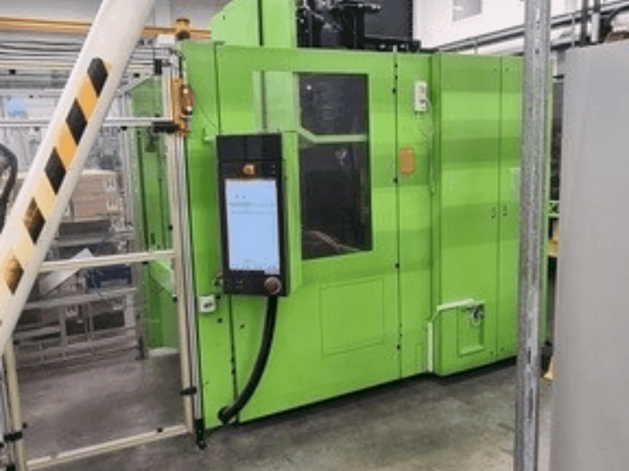 Koneen  Engel Insert Rotary 200V/100 etunäkymä