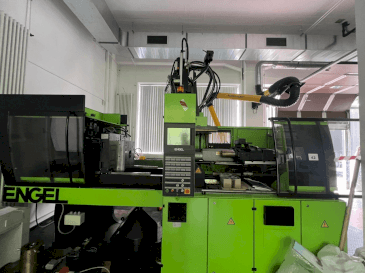 Koneen Engel Victory 300H 80V/80 Combi etunäkymä