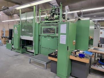 Koneen ILLIG UA100-G etunäkymä