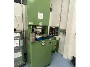 Koneen  Extrude Hone Vector Series etunäkymä