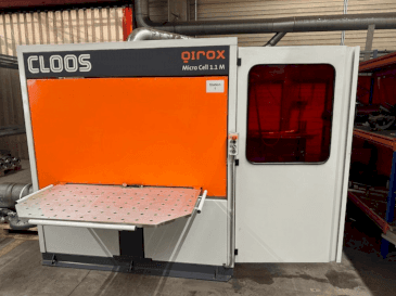 Koneen CLOOS Qirox Micro Cell 1.1 M etunäkymä