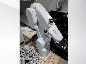 Koneen  ABB IRB 1200-5/0.9 etunäkymä