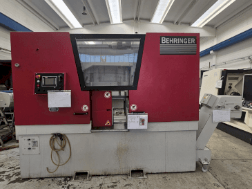 Koneen Behringer HBE 511 A etunäkymä