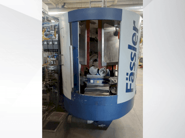 Koneen FASSLER HMX 400 etunäkymä