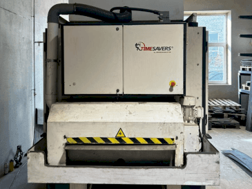Koneen  TIMESAVERS 41serie 900 WRD N etunäkymä