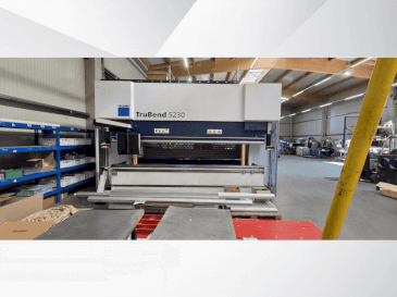 Koneen TRUMPF TruBend 5230 etunäkymä