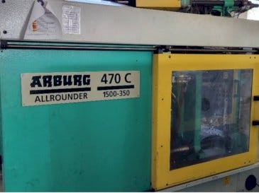 Koneen  Arburg Allrounder 470C 1500 - 350/150 etunäkymä