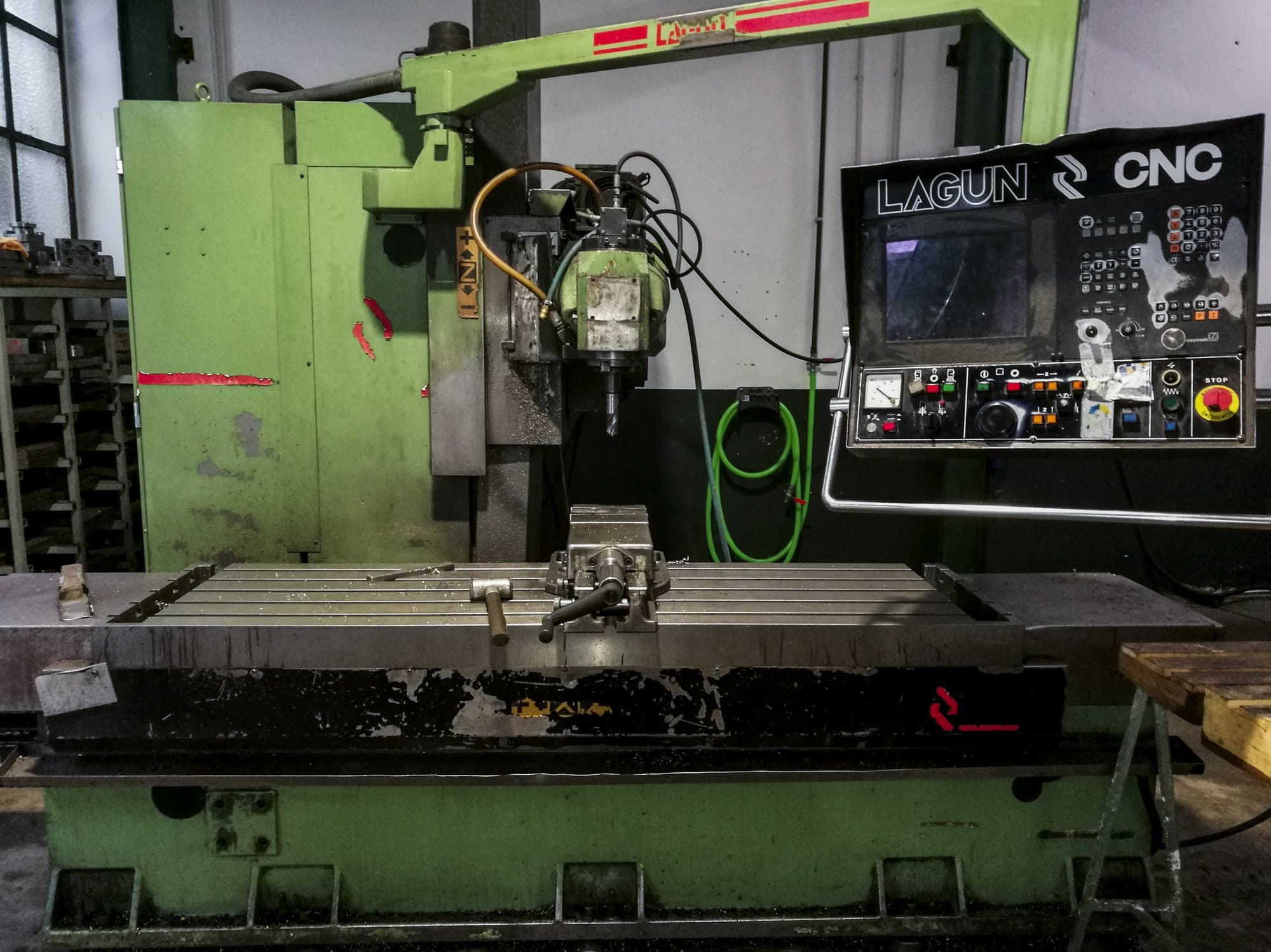 Koneen Lagun etunäkymäFBF 1800