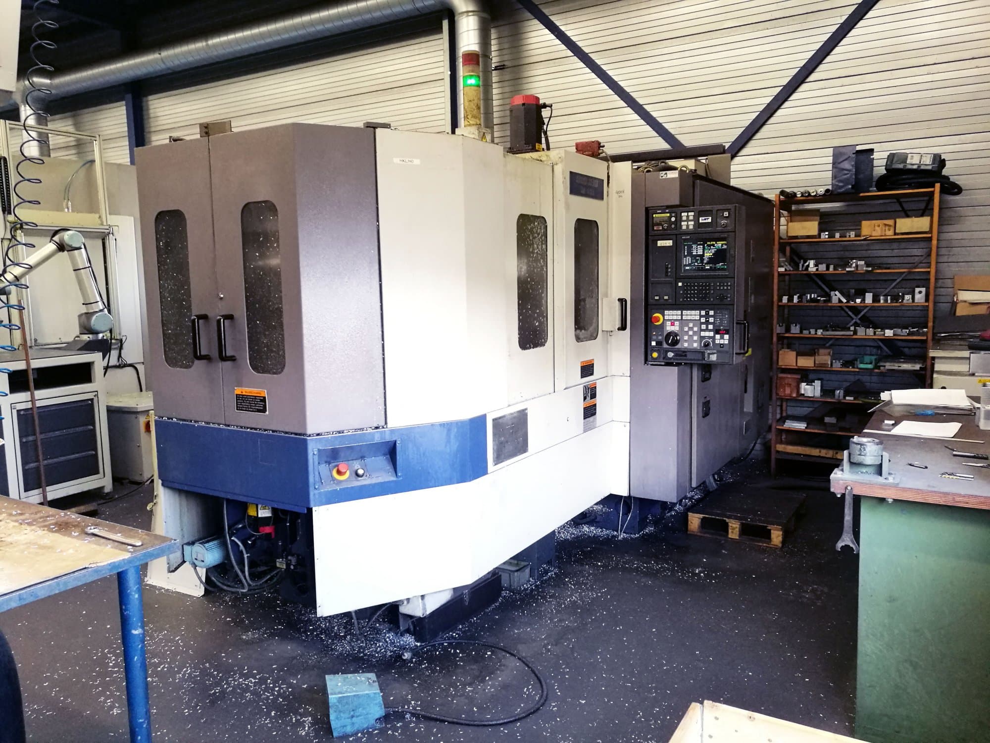 Koneen MORI SEIKI oikea näkymäSH-403