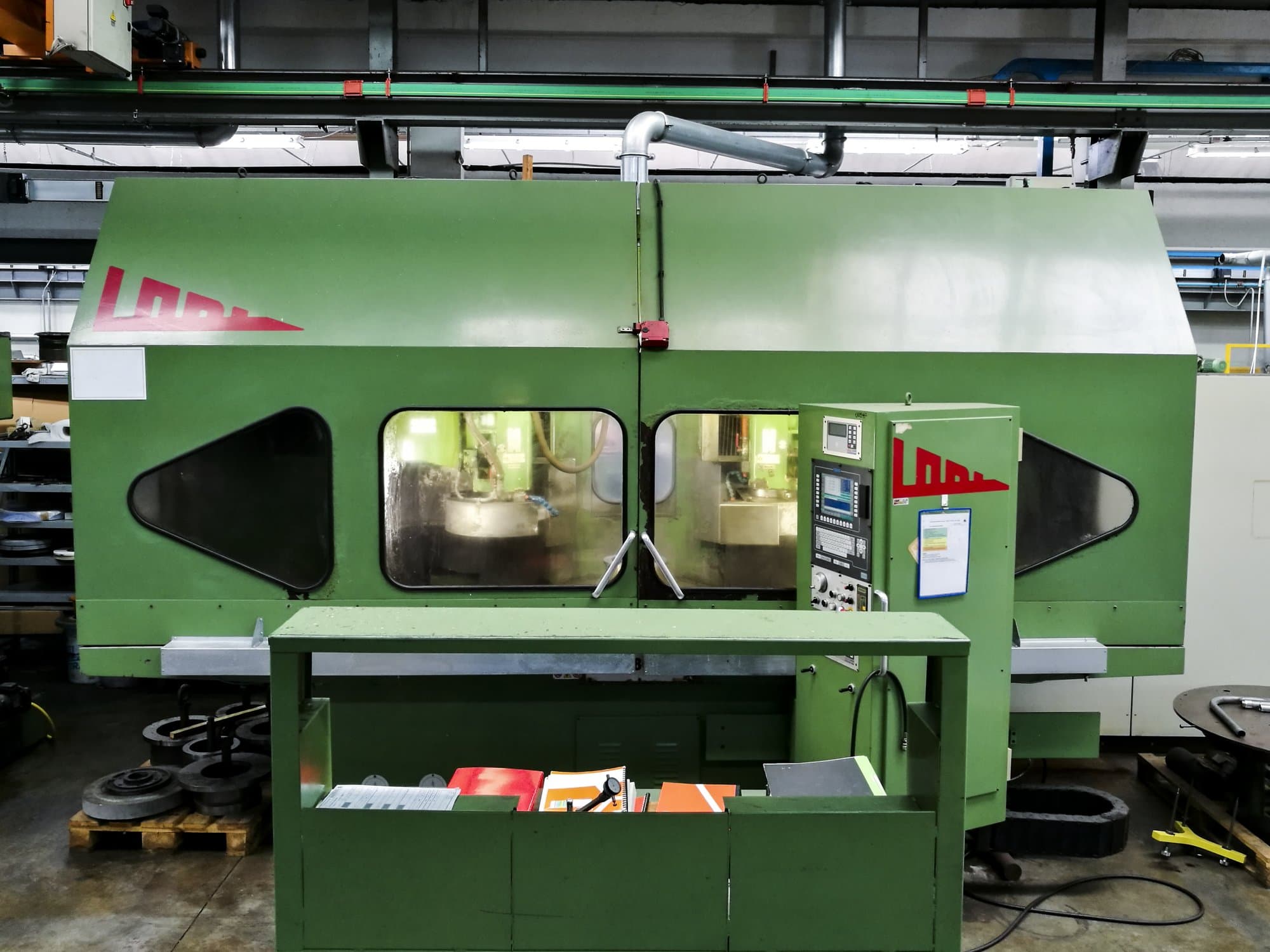 Koneen Lodi etunäkymäRTR S800 CNC