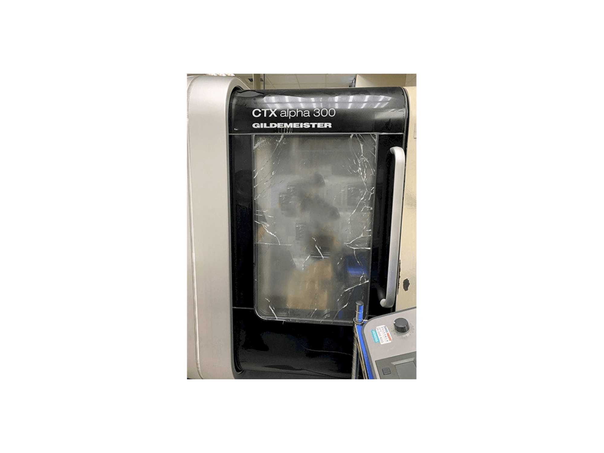 Koneen Gildemeister CTX Alpha 300 V4 etunäkymä