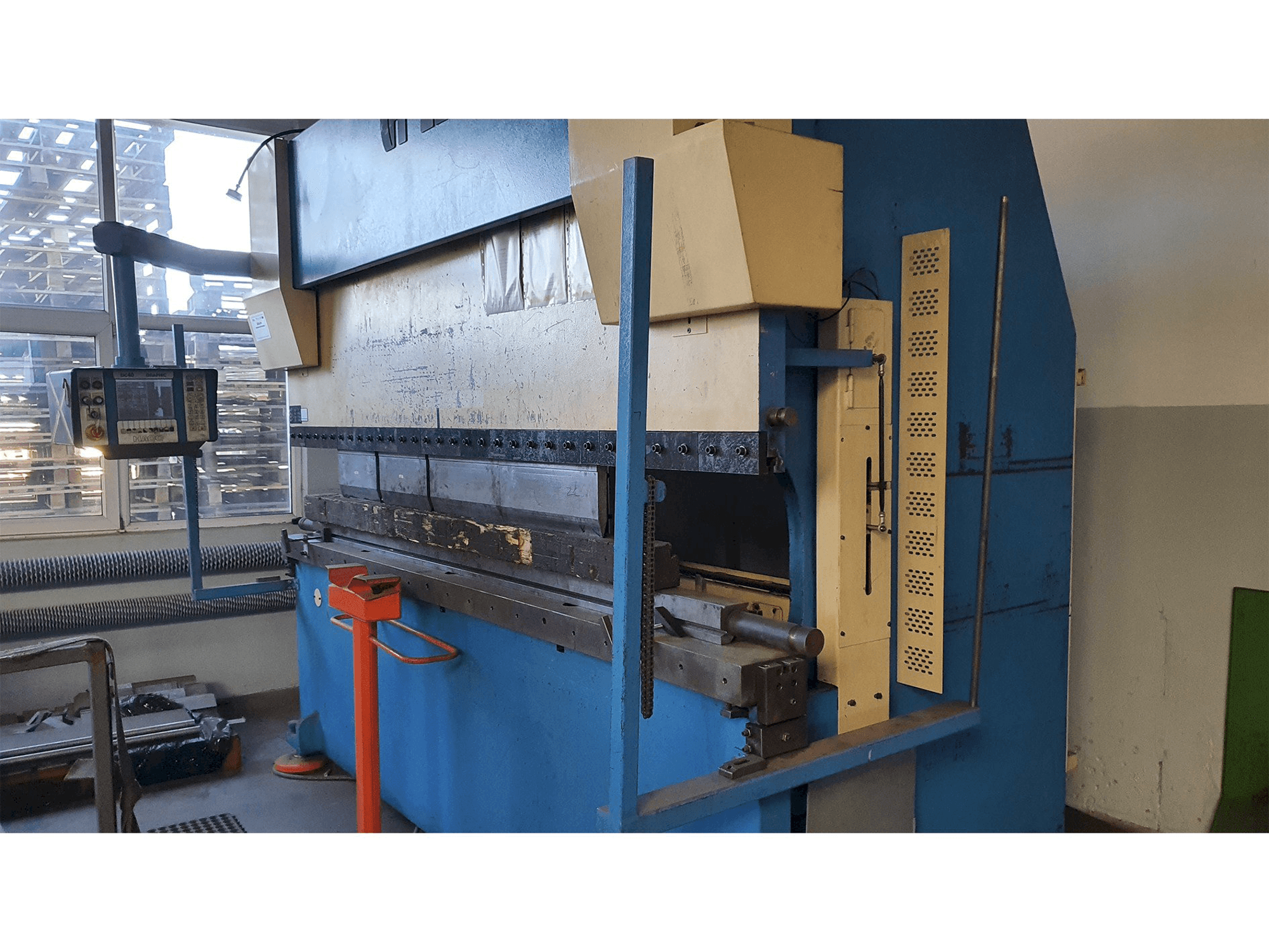 Koneen HACO ERM30175 etunäkymä