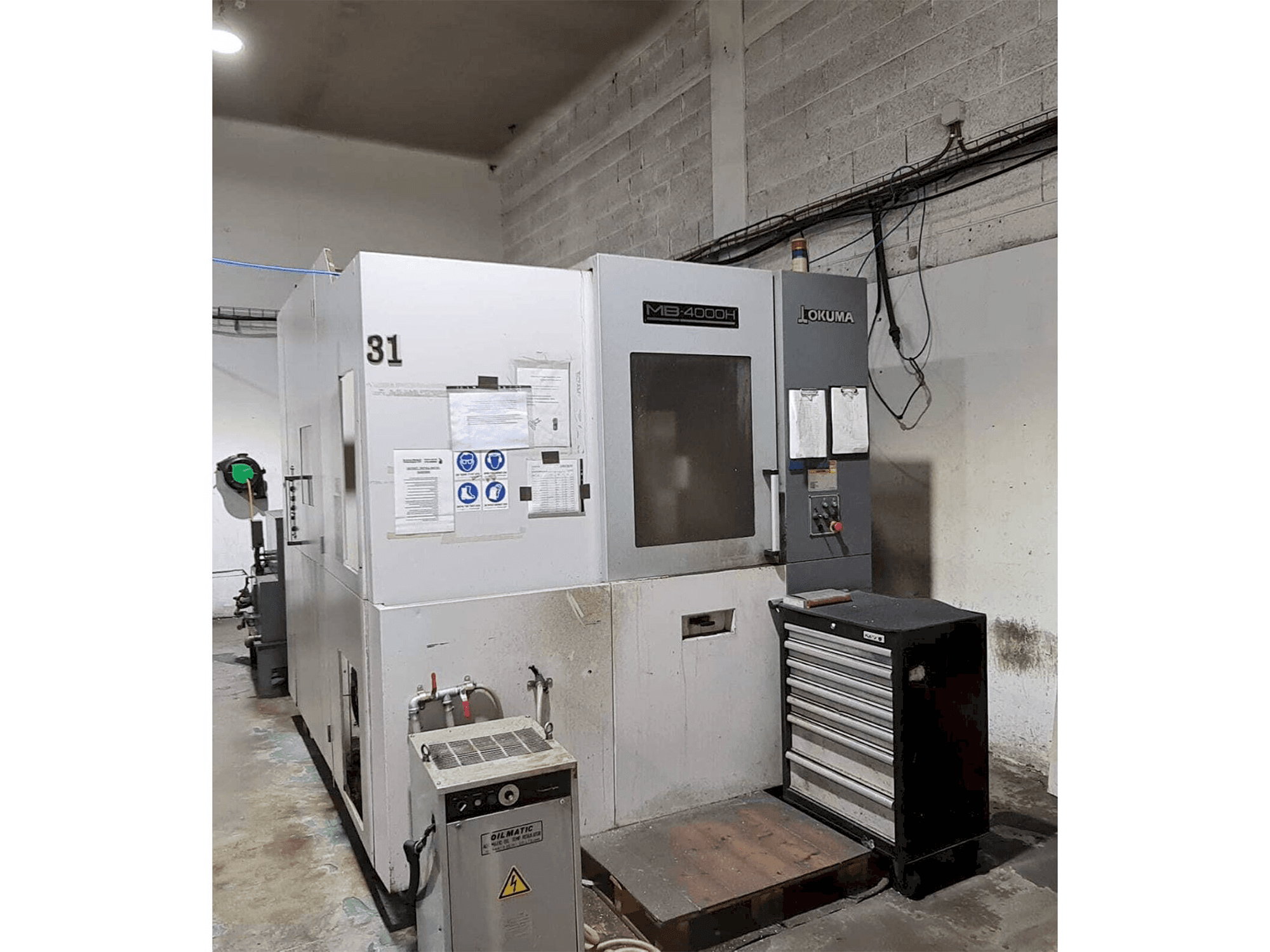 Koneen Okuma MB-4000H etunäkymä