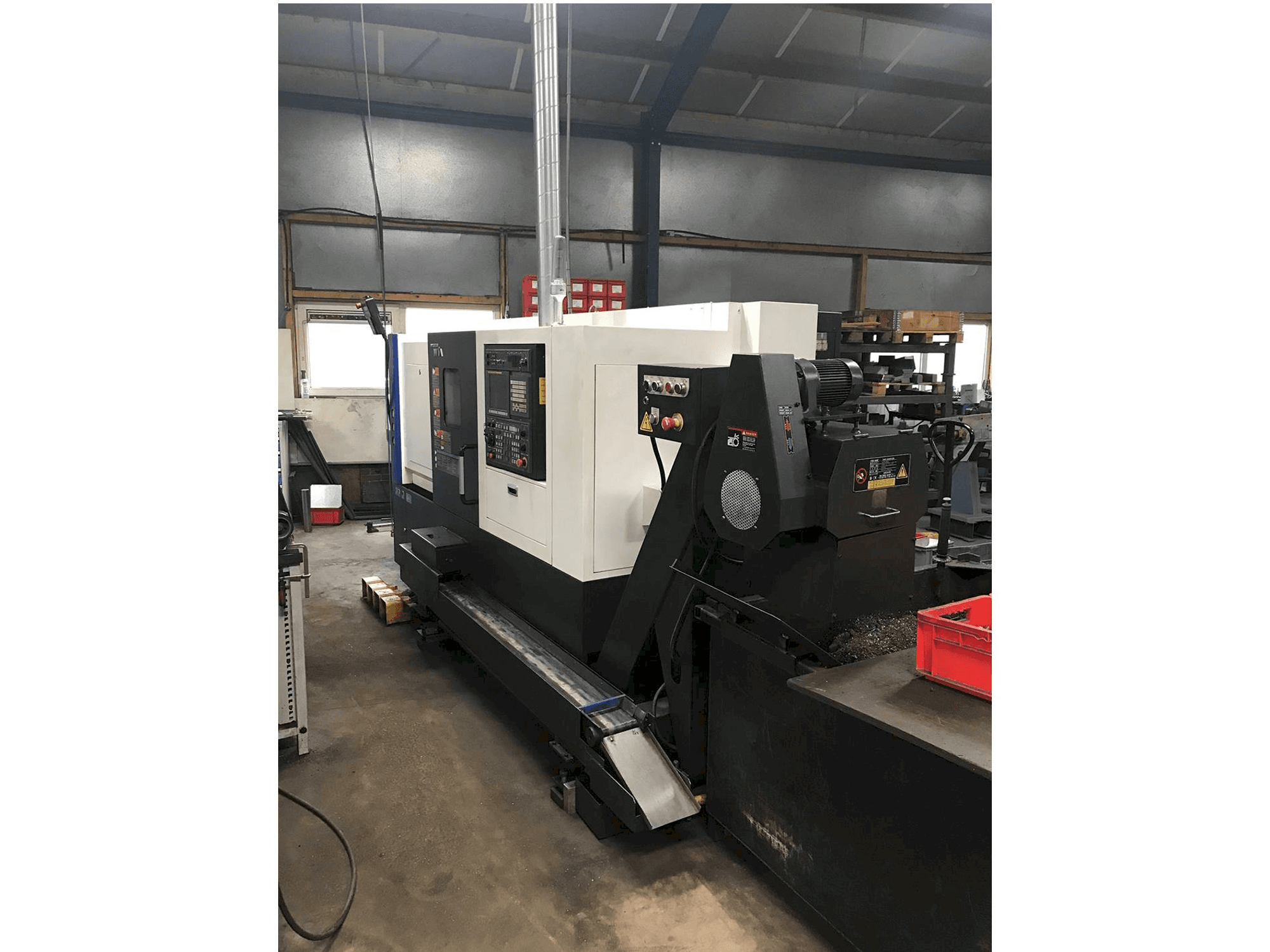 Koneen Hyundai Wia L230LMSA etunäkymä