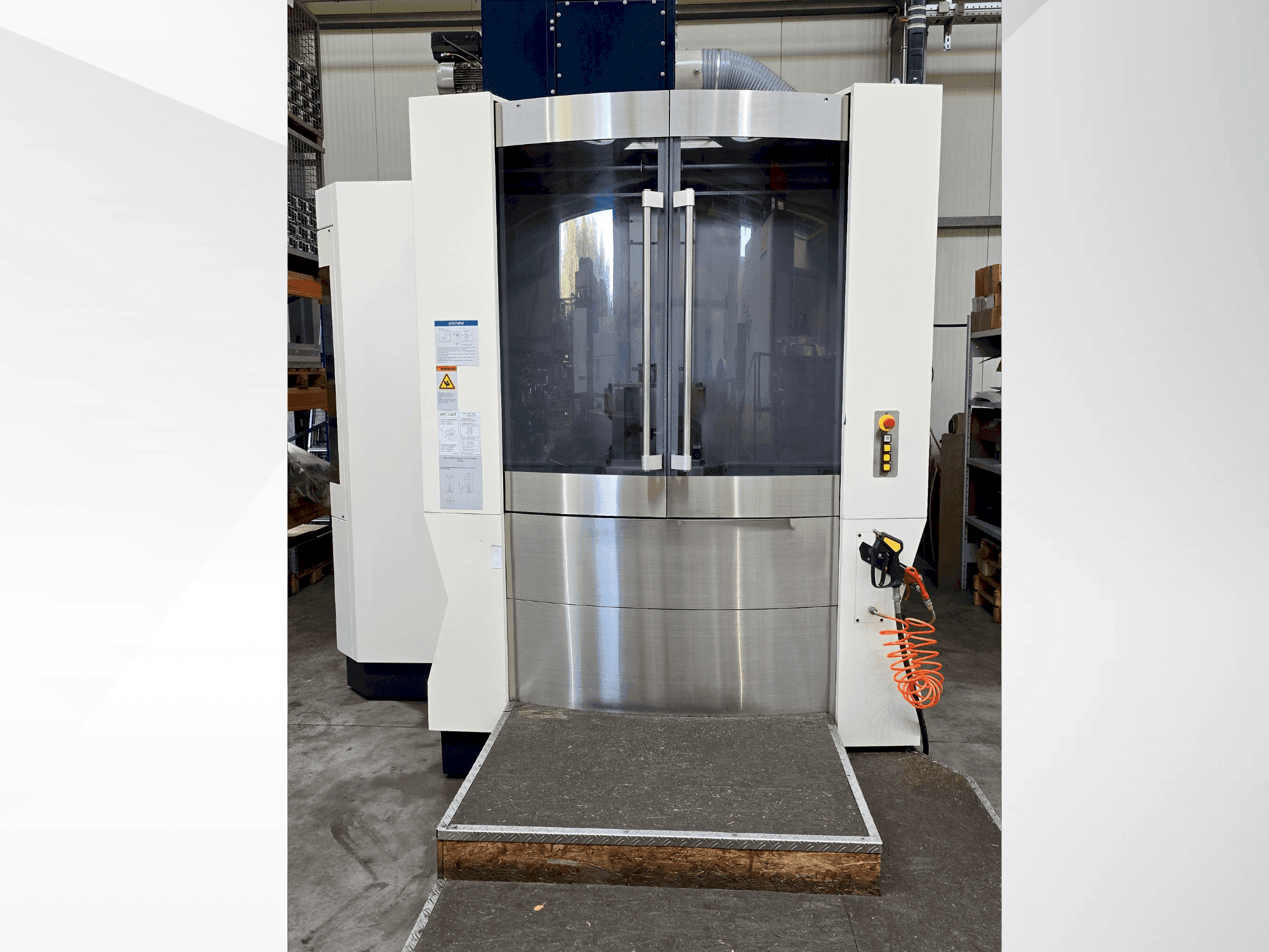 Koneen Makino A61nx etunäkymä