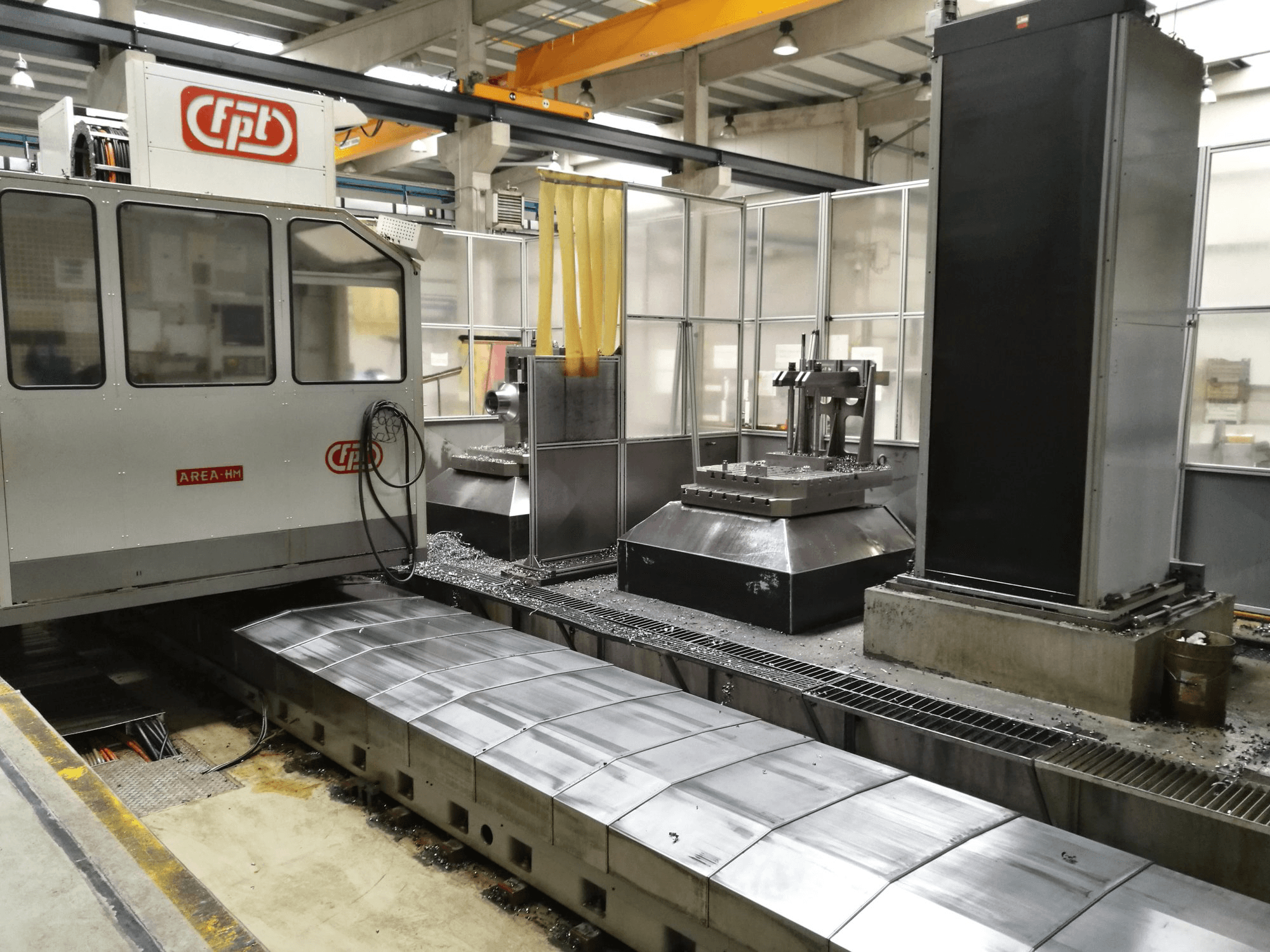 Koneen FPT vasen näkymäAREA M