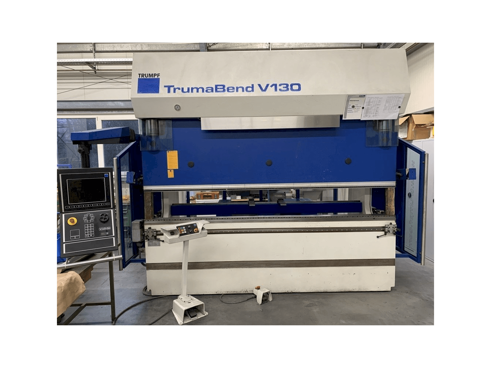 Koneen Trumpf TrumaBend V130X etunäkymä