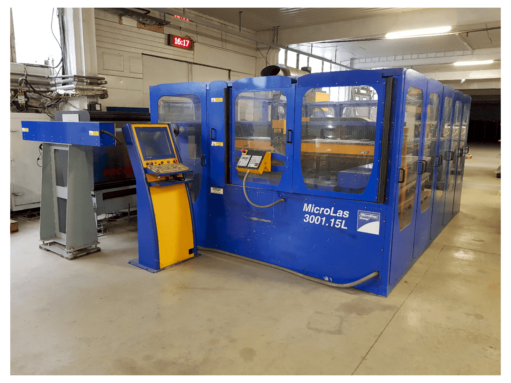 Koneen MicroStep MicroLas 3001.15L etunäkymä