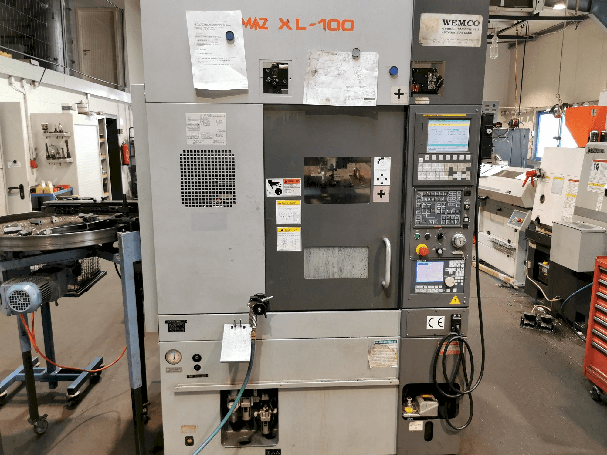 Koneen Takamaz XL100 etunäkymä