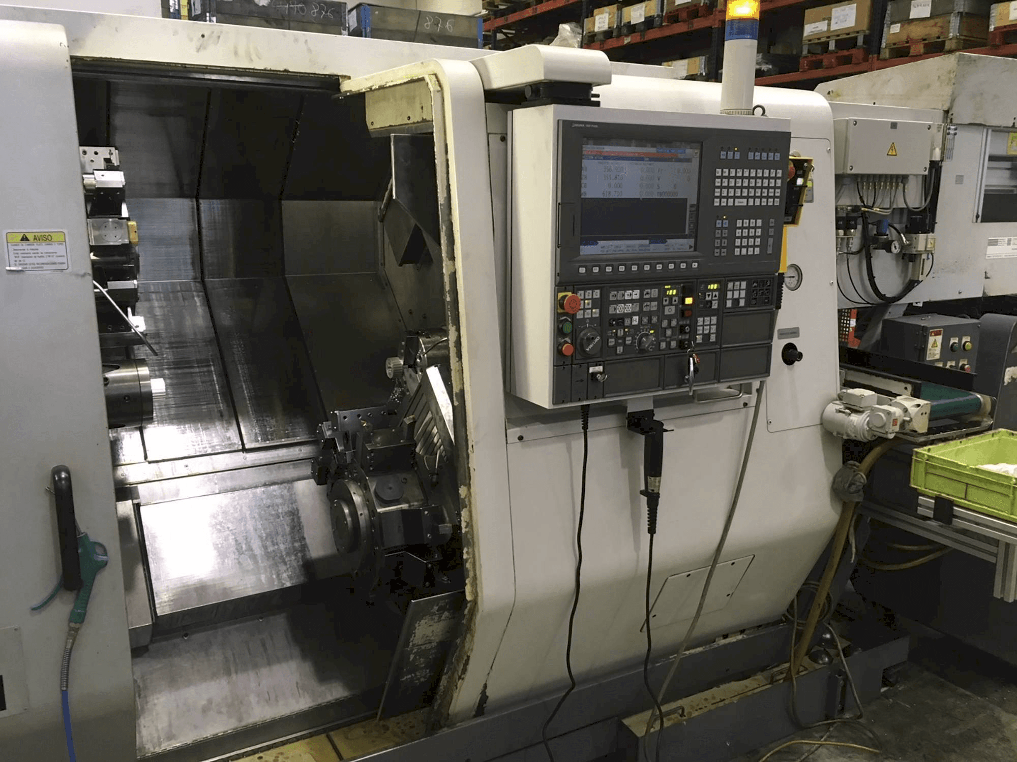 Koneen Okuma etunäkymä LT 200-MY