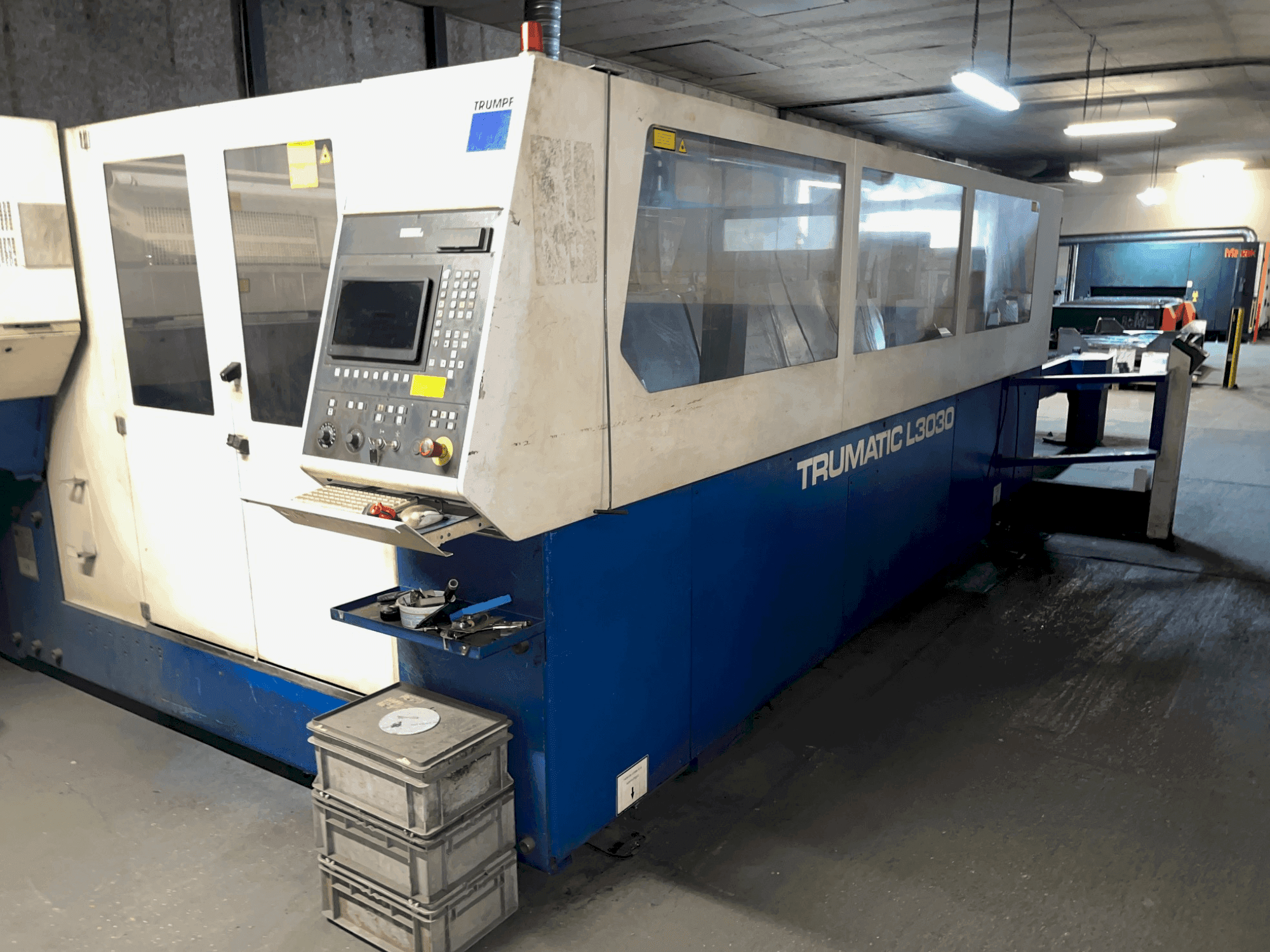 Koneen TRUMPF TRUMATIC L3030 etunäkymä