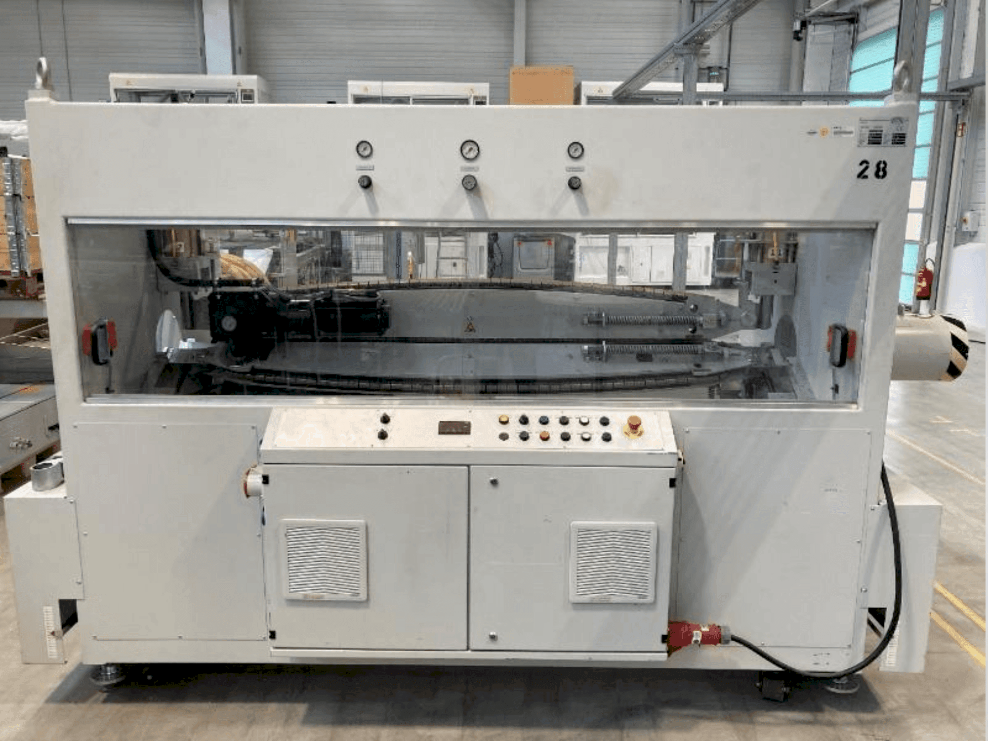 Koneen Krauss Maffei KM-RS 500 XS etunäkymä