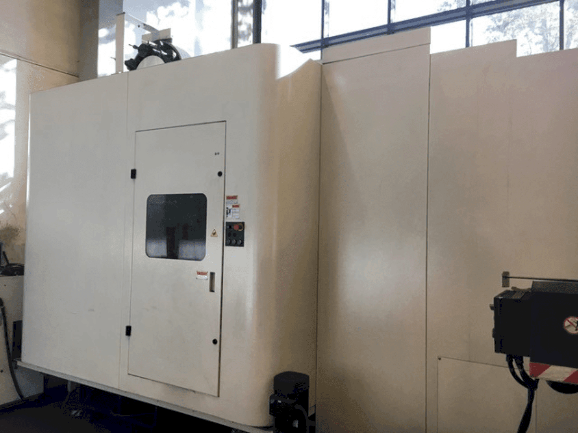 Koneen SPINNER H630 etunäkymä