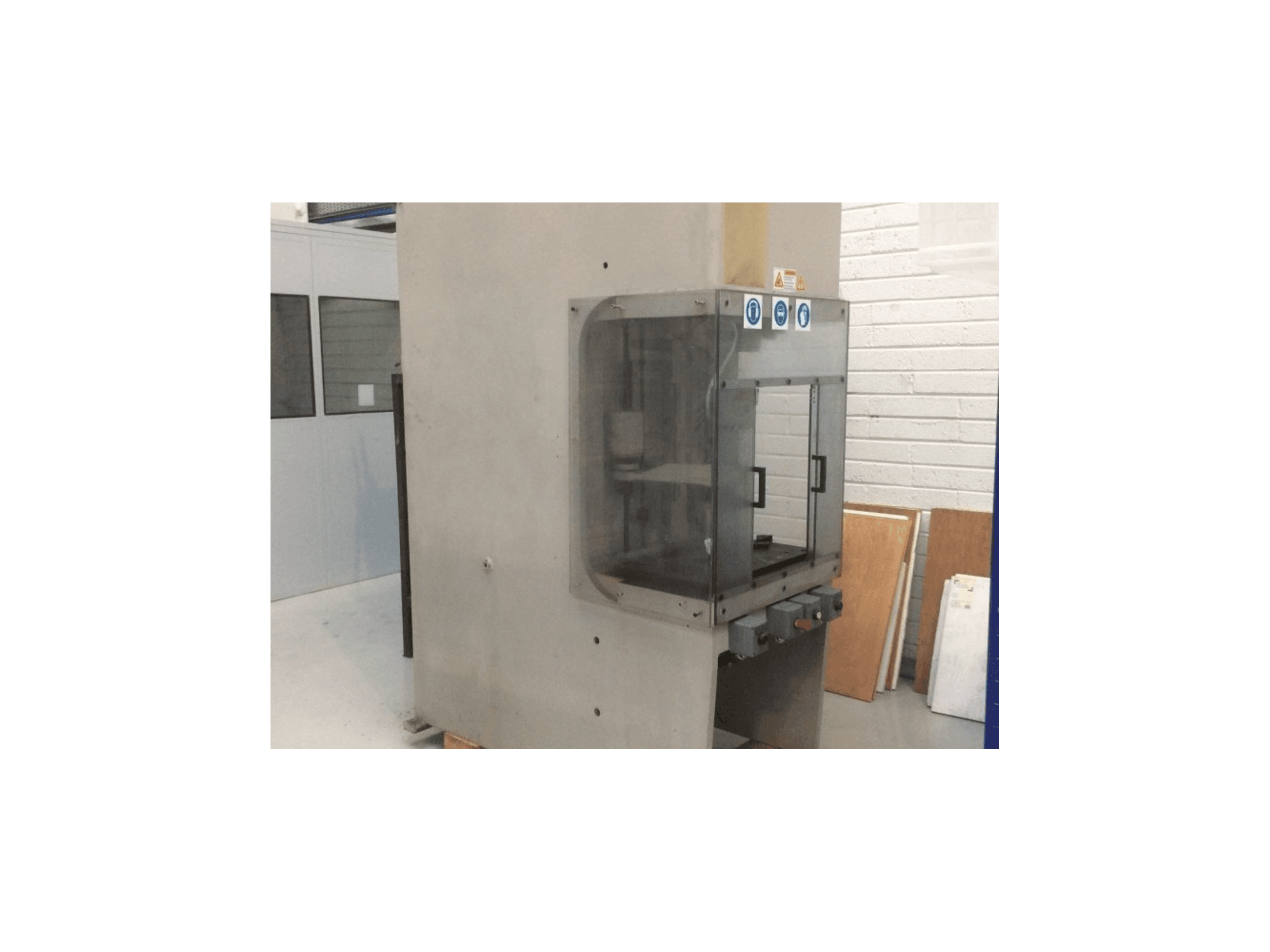 Koneen ABEX Dension FN50-30H-0592E etunäkymä