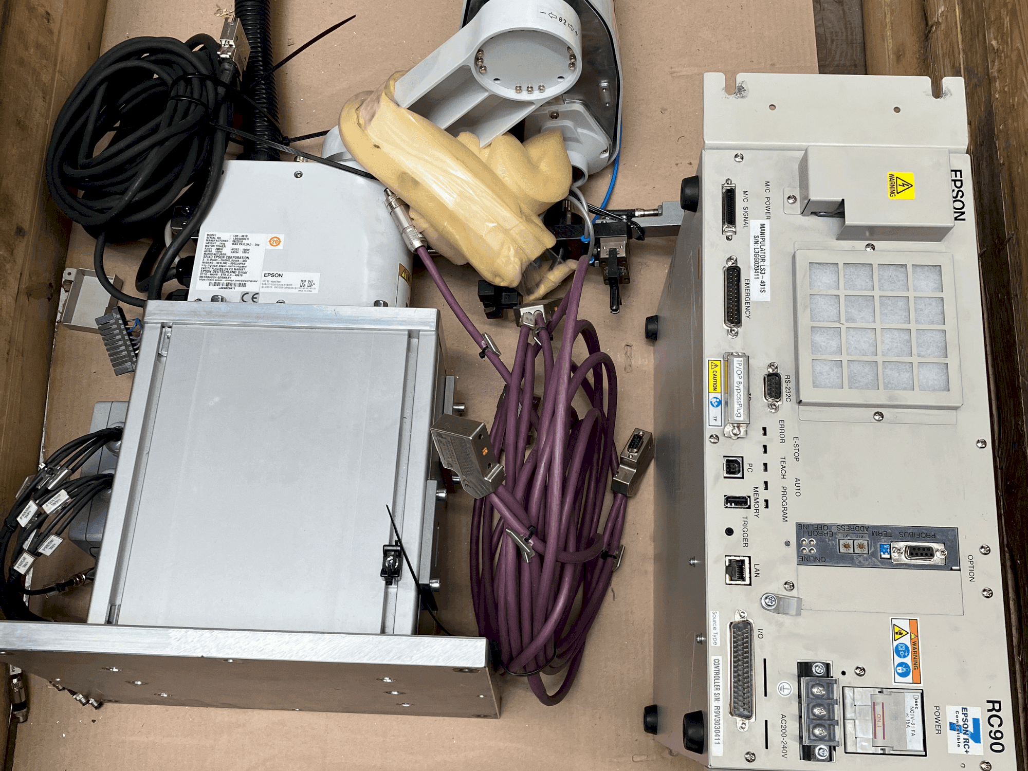 Koneen EPSON LS6-602S etunäkymä