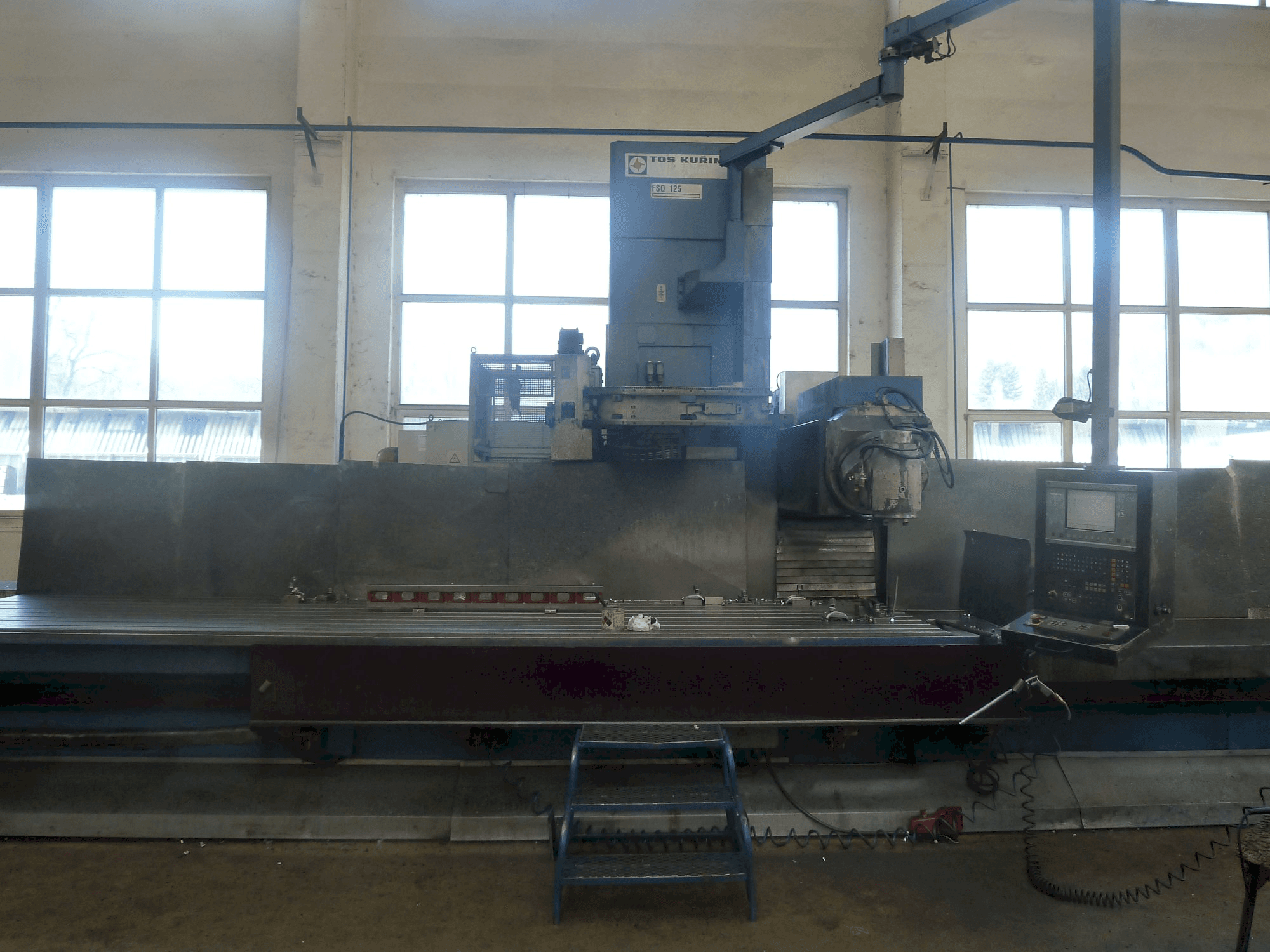 Koneen TOS etunäkymä FSQ 125-OR/A5