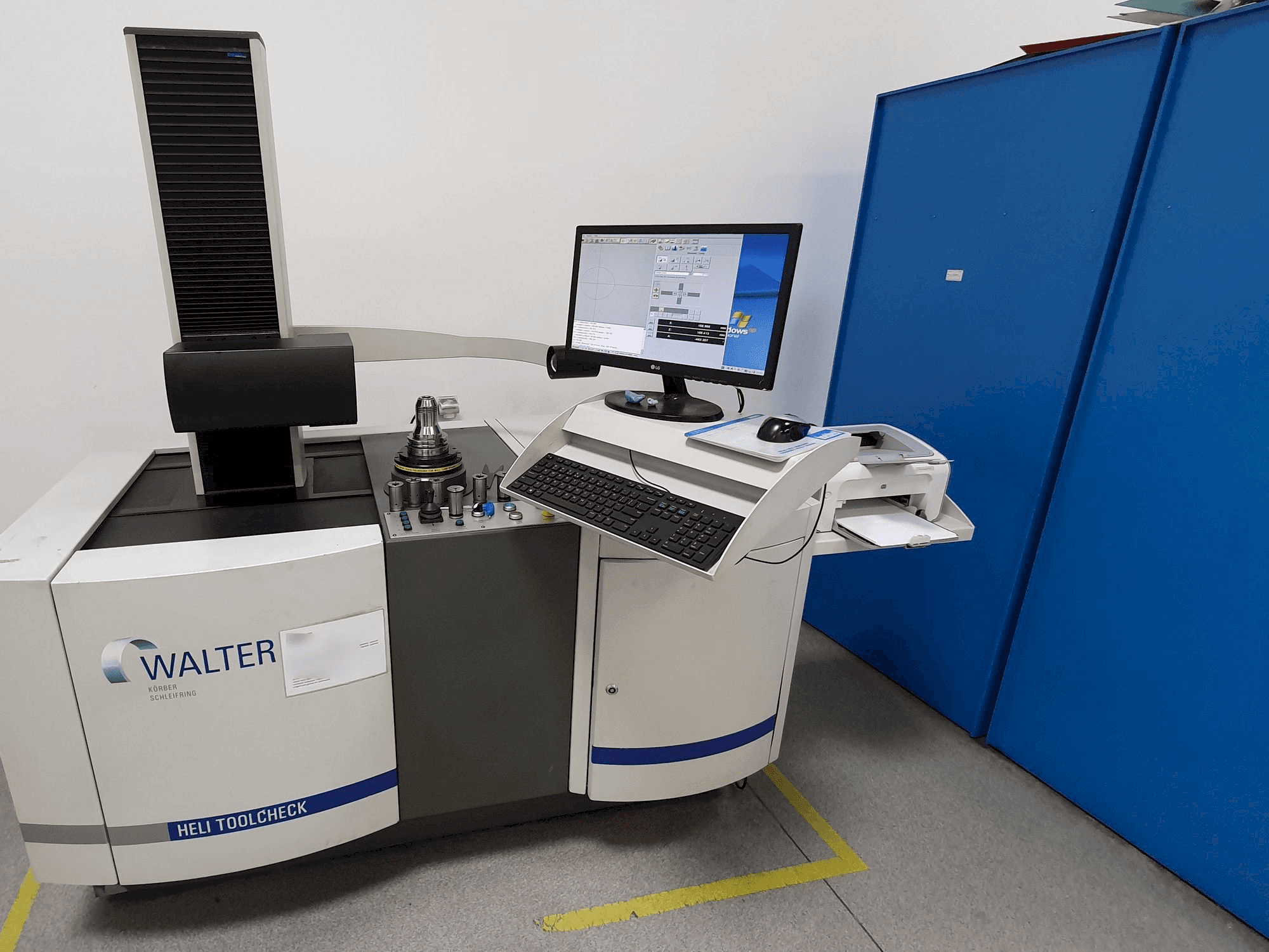 Koneen Walter Heli Toolcheck 3C etunäkymä