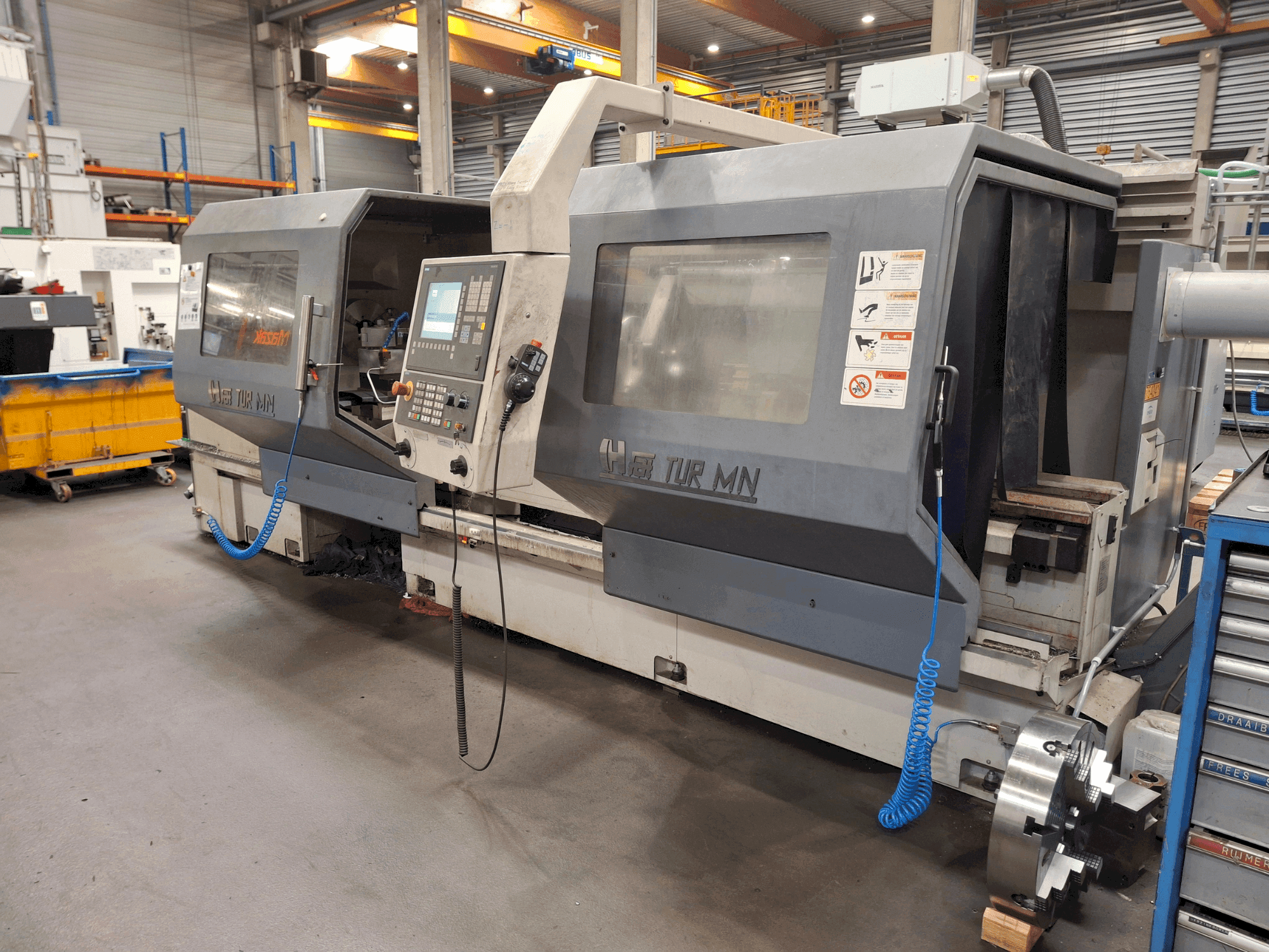 Koneen FAT TUR MN 710 etunäkymä