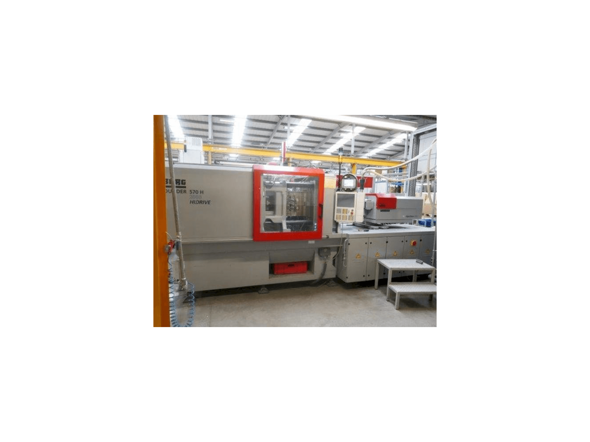 Koneen Arburg Allrounder 570H 2000-800 etunäkymä