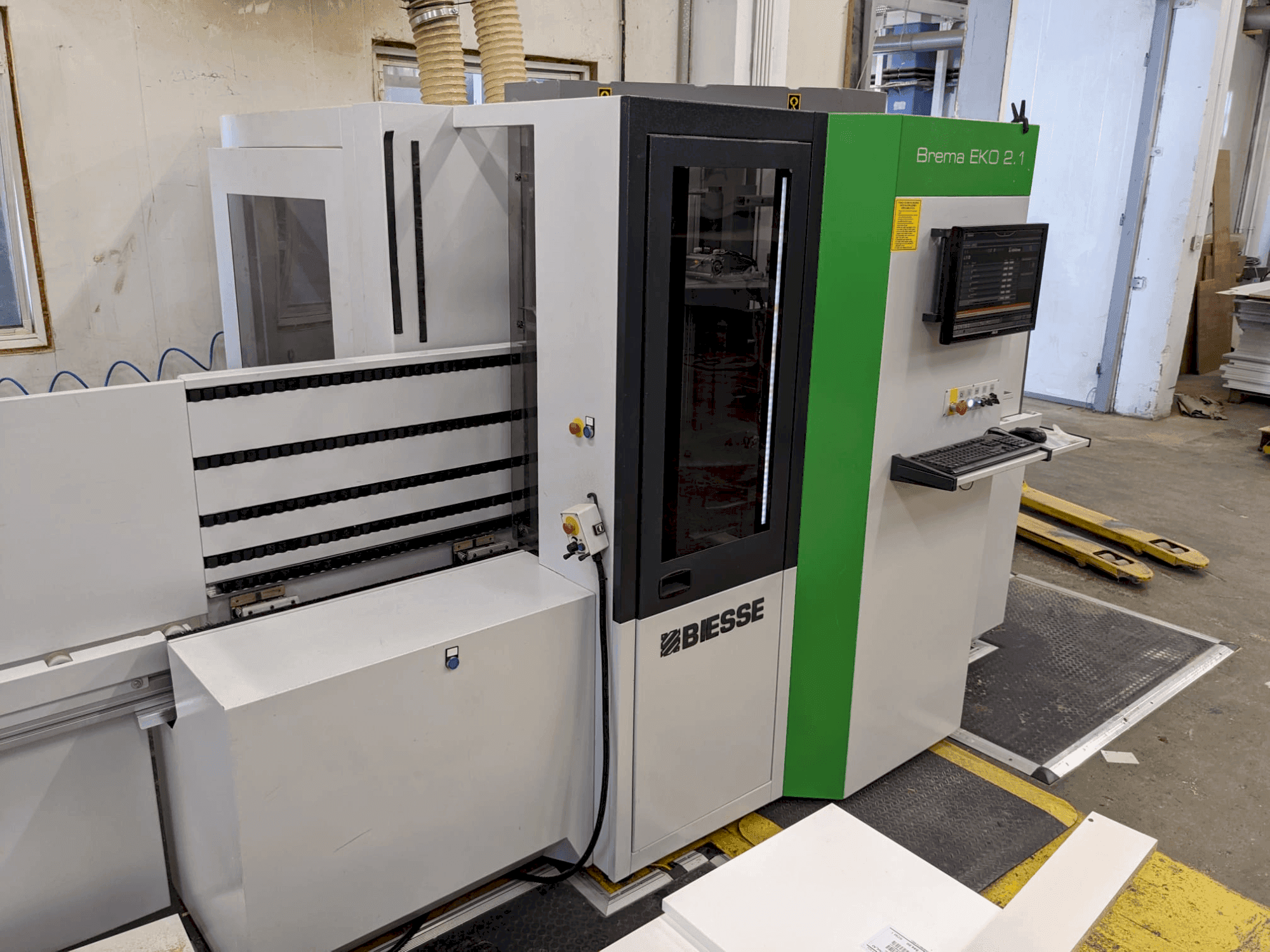 Koneen BIESSE BREMA EKO 2.1 etunäkymä