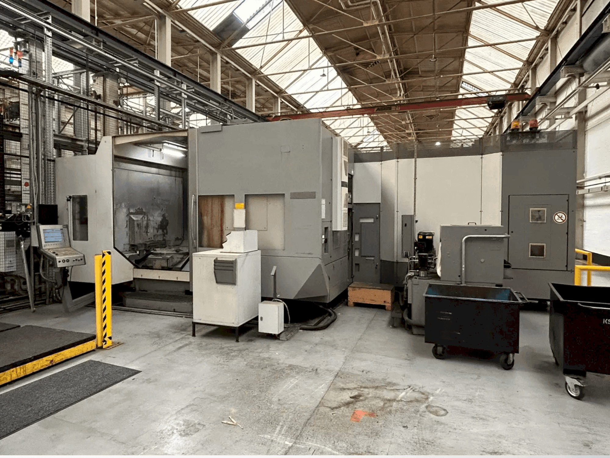 Koneen DMG DMC 100 H etunäkymä