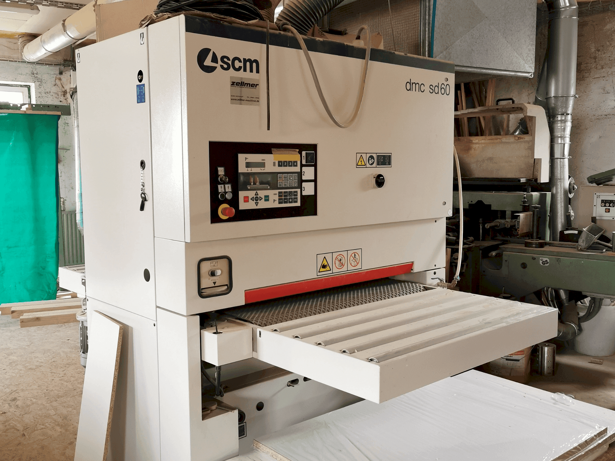 Koneen SCM DMC sd60 etunäkymä
