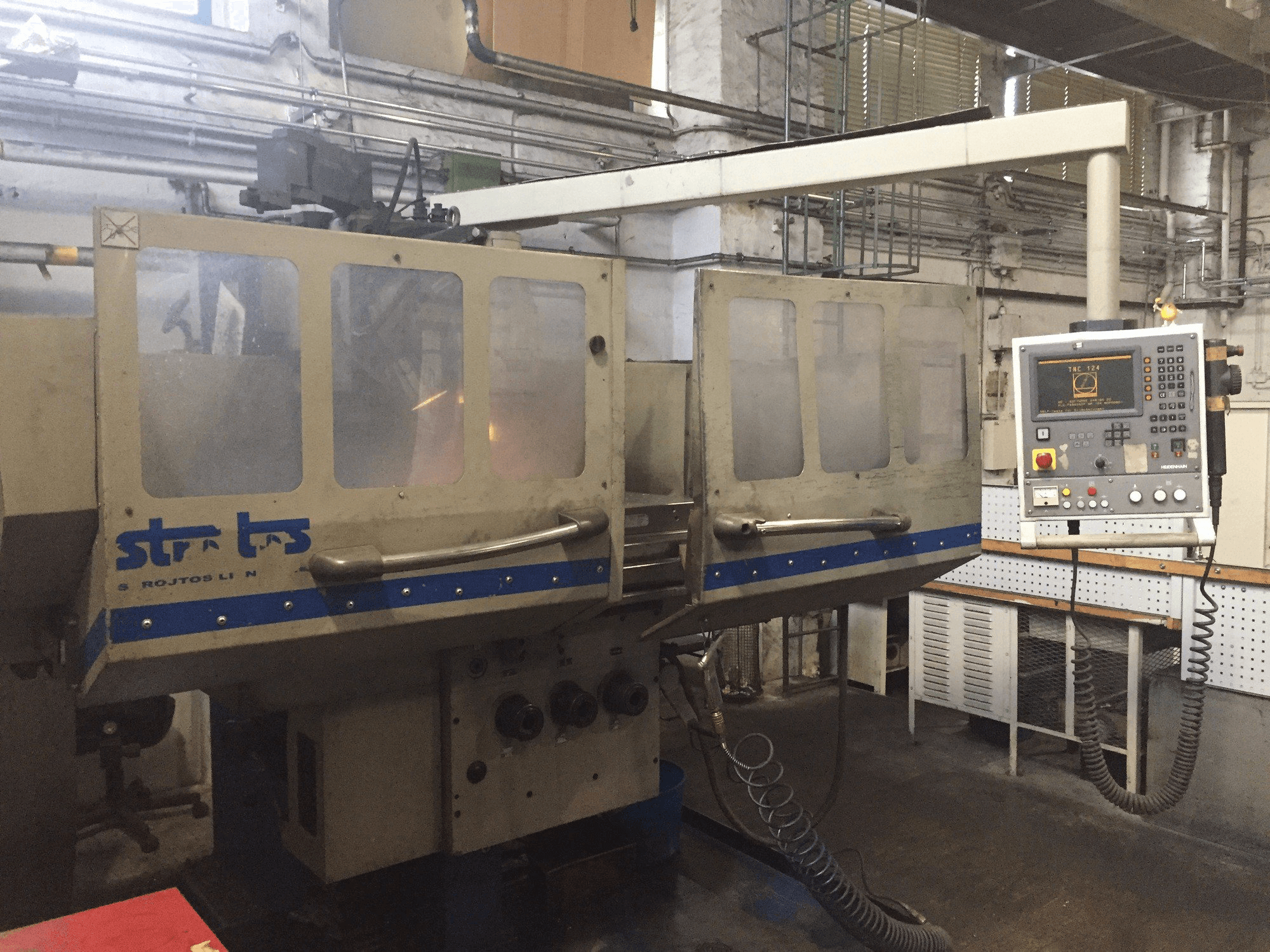 Koneen Strojtos FGS 63 NCP etunäkymä