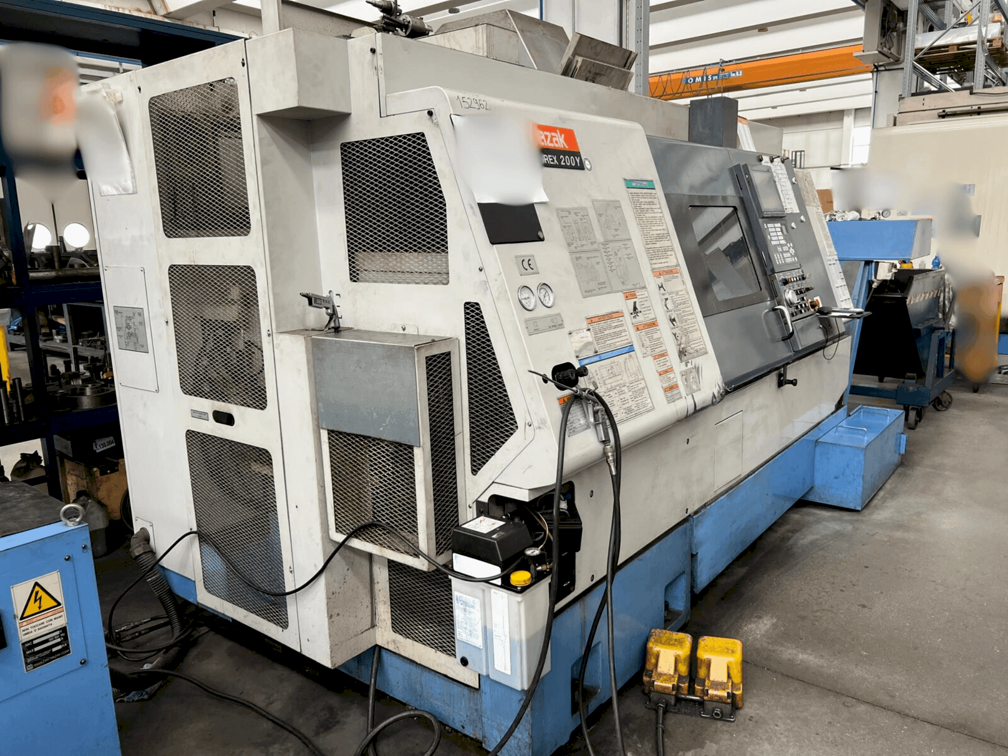 Koneen Mazak INTEGREX 200Y etunäkymä