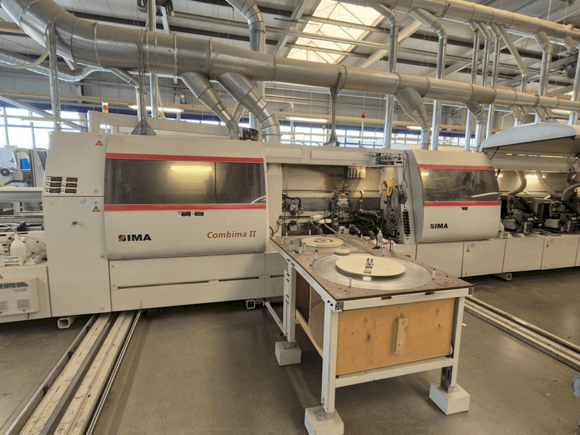 Koneen IMA Combima/II/390/B/L12 etunäkymä