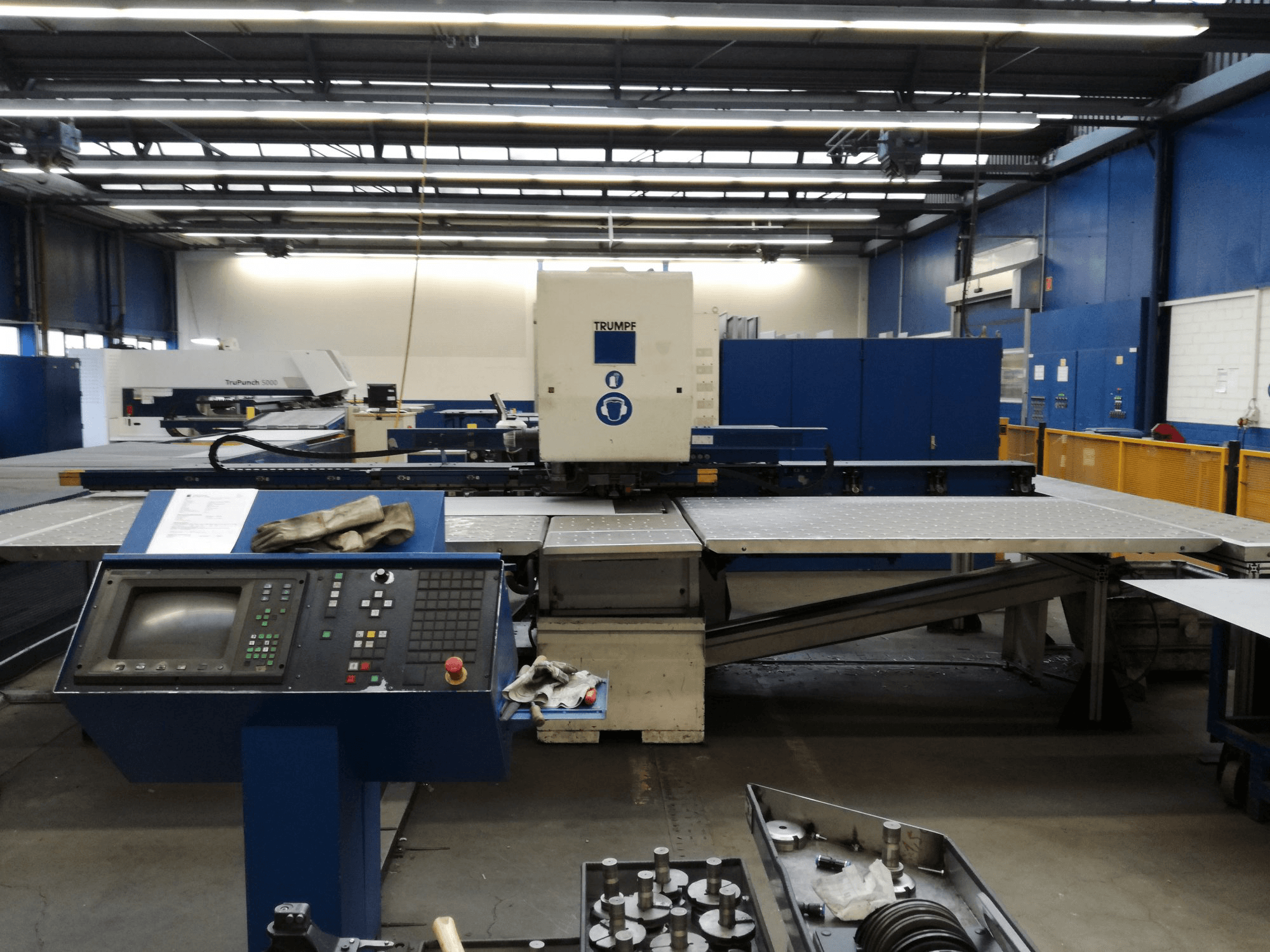 Koneen Trumpf etunäkymäTrumatic 260 Rotation