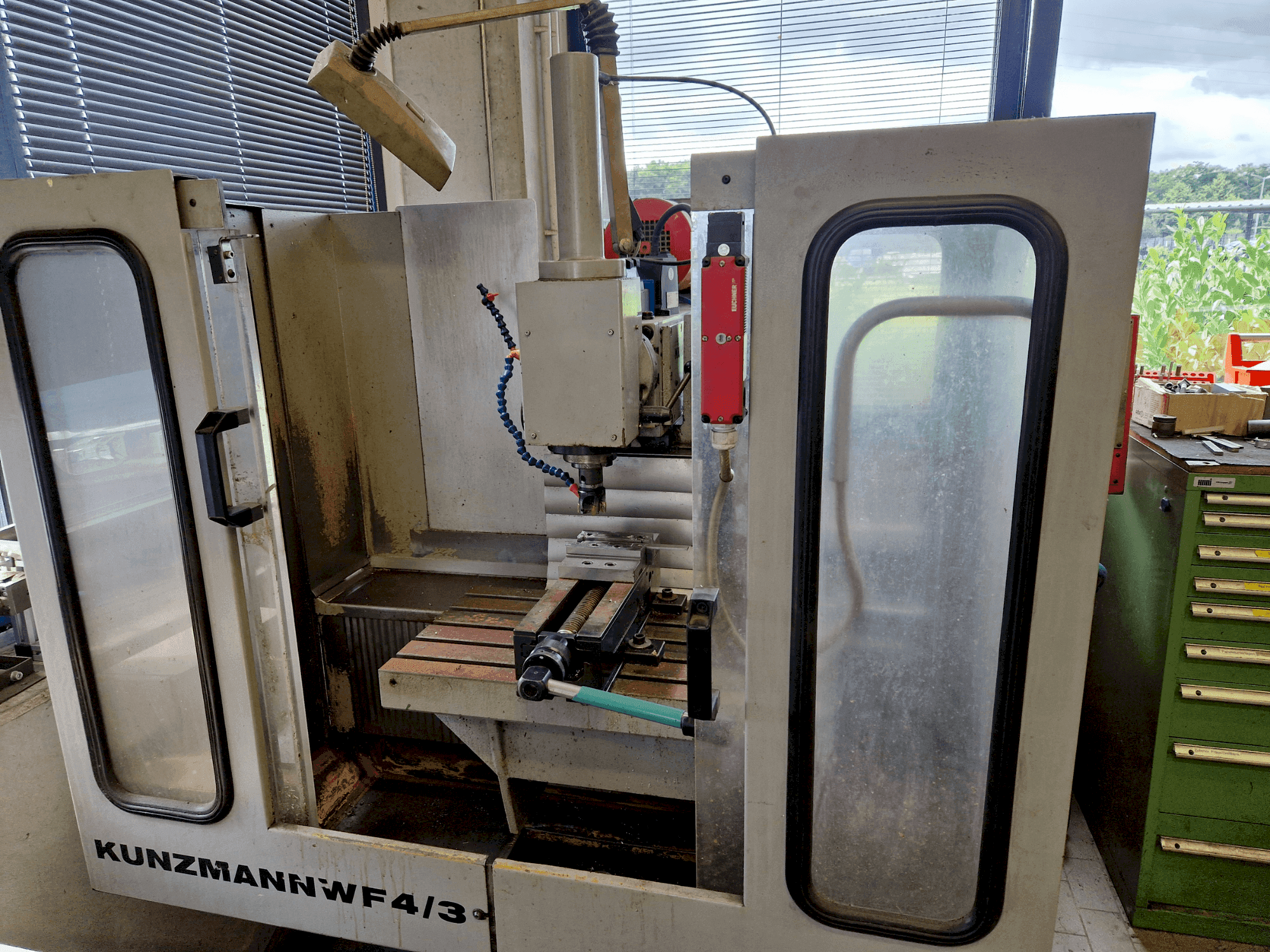 Koneen KUNZMANN WF4/3 etunäkymä