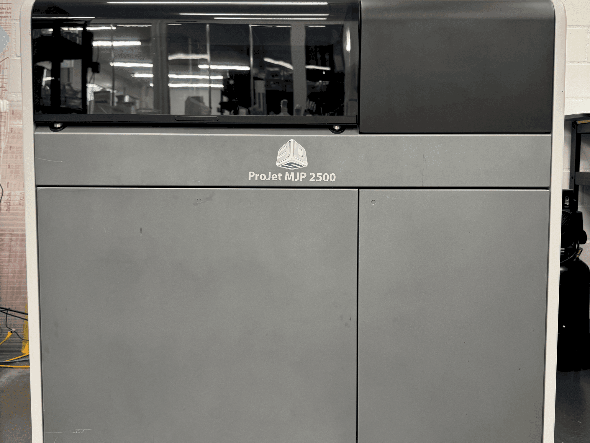 Koneen STEINER Projet MJP 2500 Plus etunäkymä